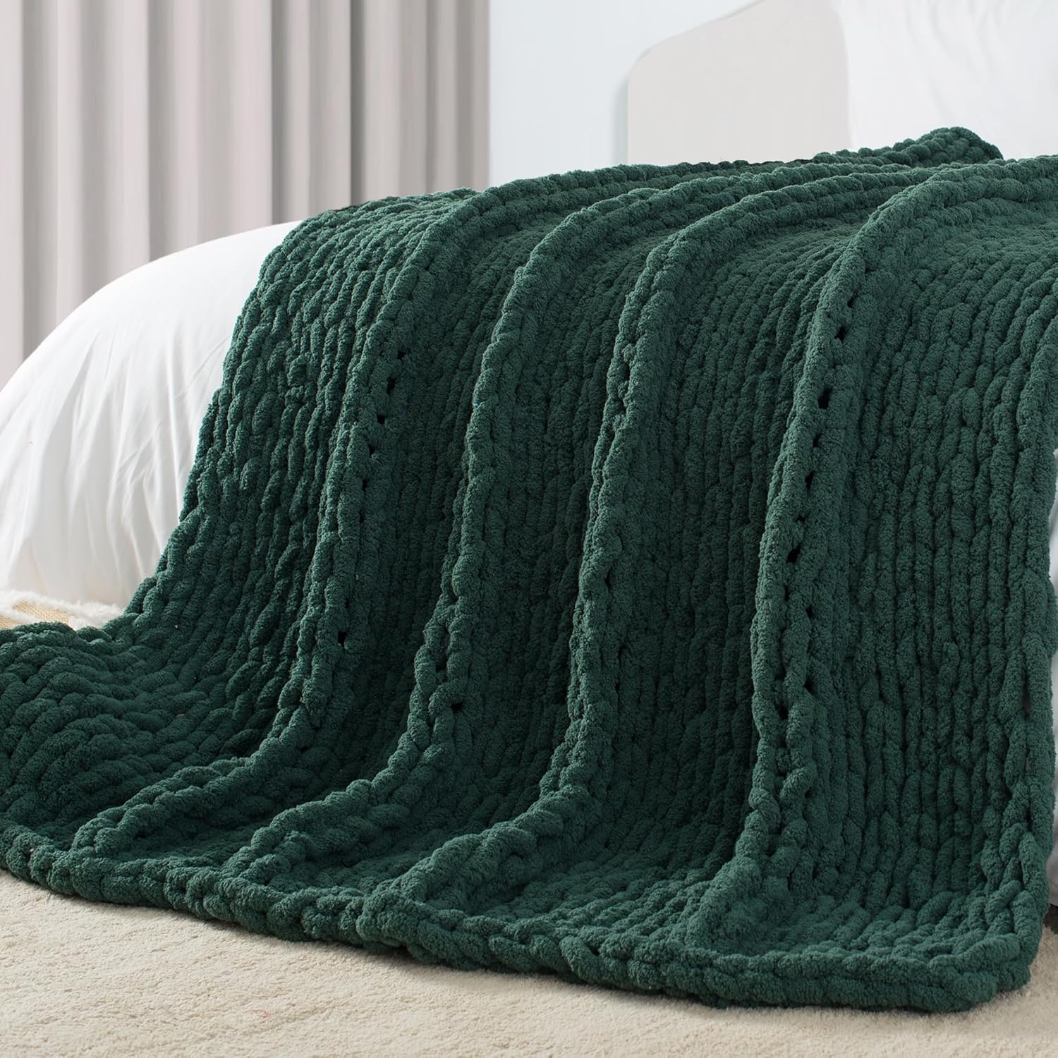 Carriediosa Chunky Knit Throw Blanket 50" X 60", 100% Hand Made Large Chenille Loop Yarn Soft Fluffy Throws for Couch Sofa Bed, Big Crochet Cozy Heavy Thick Cable Woven Blankets, Taupe
