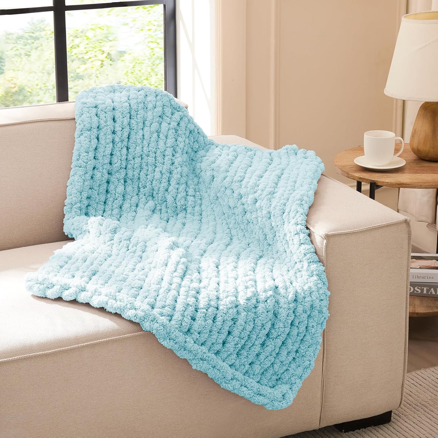 L'AGRATY Chunky Knit Blanket - Soft Chunky Throw 60x80 inches: 100% Hand Kintted Chenile Crochet Throw for Couch - Large Cable Knit Blanket for Home Decor (Ivory)