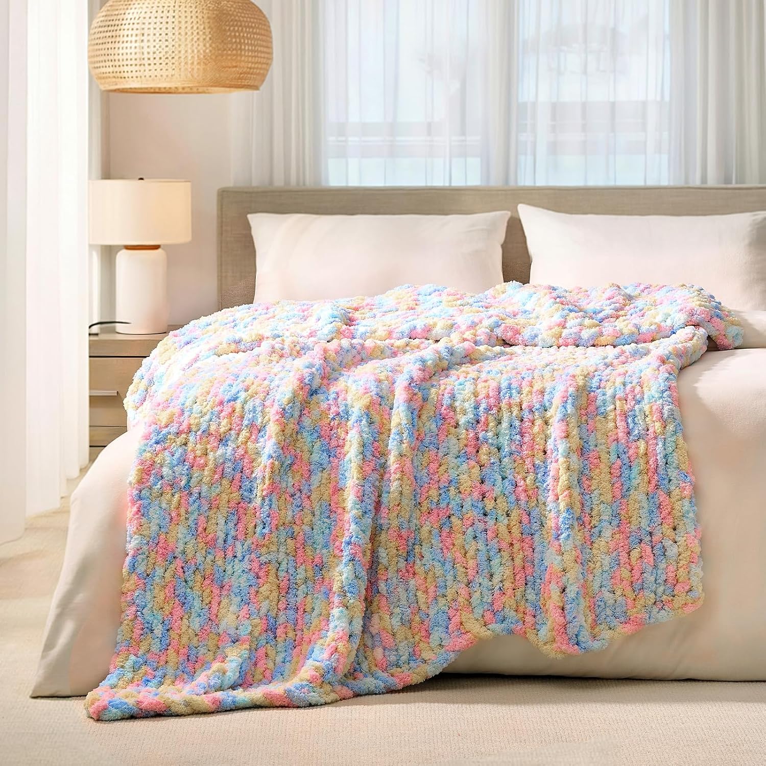 L'AGRATY Chunky Knit Blanket - Soft Chunky Throw 60x80 inches: 100% Hand Kintted Chenile Crochet Throw for Couch - Large Cable Knit Blanket for Home Decor (Ivory)