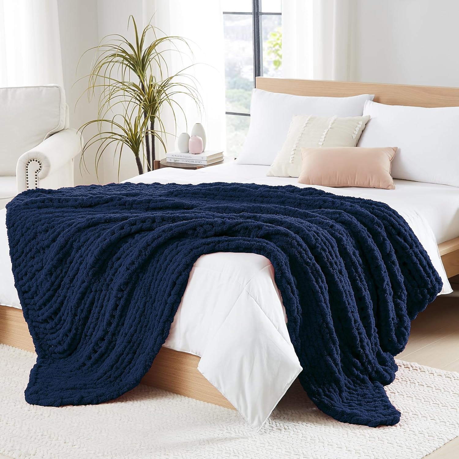 L'AGRATY Chunky Knit Blanket - Soft Chunky Throw 60x80 inches: 100% Hand Kintted Chenile Crochet Throw for Couch - Large Cable Knit Blanket for Home Decor (Ivory)