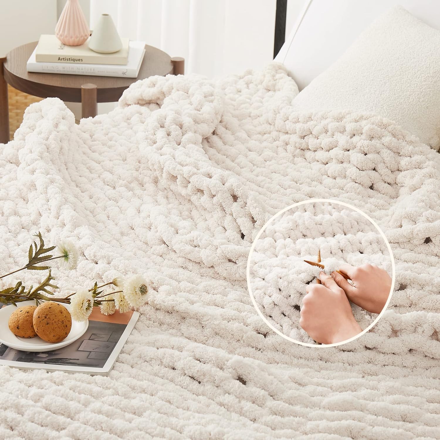 L'AGRATY Chunky Knit Blanket - Soft Chunky Throw 60x80 inches: 100% Hand Kintted Chenile Crochet Throw for Couch - Large Cable Knit Blanket for Home Decor (Ivory)